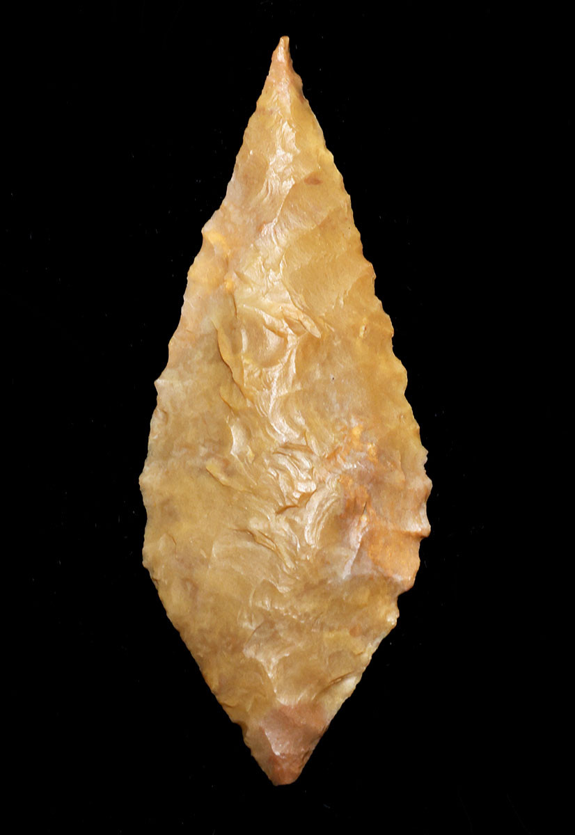 FINEST INTACT NEEDLE-TIPPED CAPSIAN AFRICAN NEOLITHIC SERRATED ARROWHEAD  *CAP490