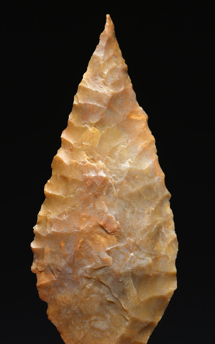 FINEST INTACT NEEDLE-TIPPED CAPSIAN AFRICAN NEOLITHIC SERRATED ARROWHEAD  *CAP490