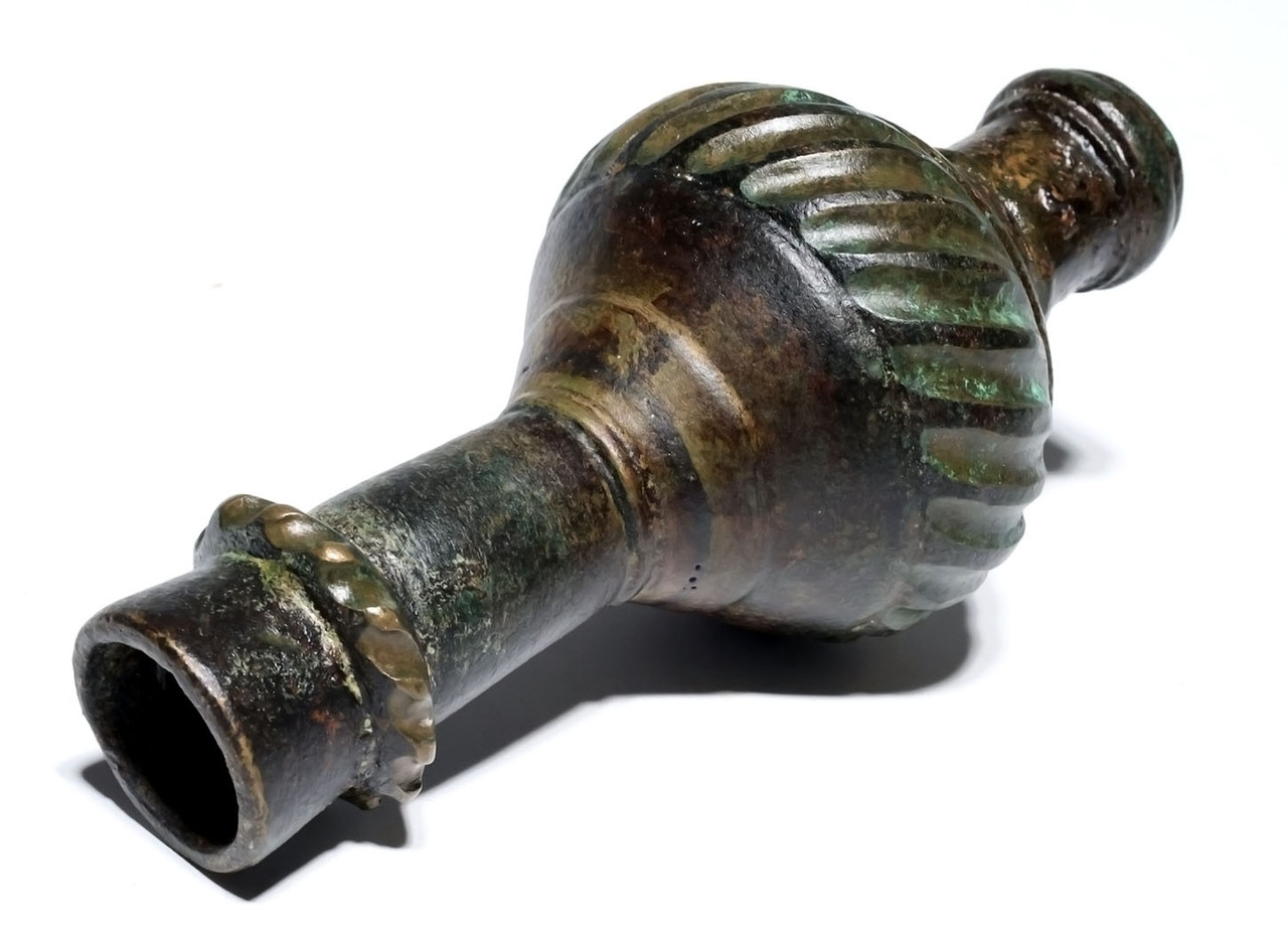 LARGE INDO-PERSIAN OFFICERS GLOBULAR WAR MACE HEAD OF GILDED COPPER FROM AN ISLAMIC KNIGHT  *LUR473