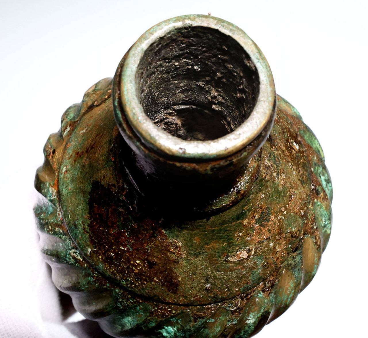 LARGE INDO-PERSIAN OFFICERS GLOBULAR WAR MACE HEAD OF GILDED COPPER FROM AN ISLAMIC KNIGHT  *LUR473