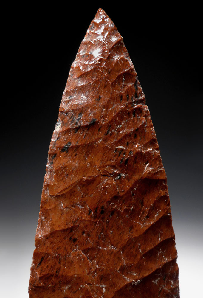 FINEST UNBROKEN PRESTIGE BIFACIAL LEAF BLADE OF RED OBSIDIAN FROM THE PRE-COLUMBIAN WEST MEXICO SHAFT TOMB CULTURE  *PC373