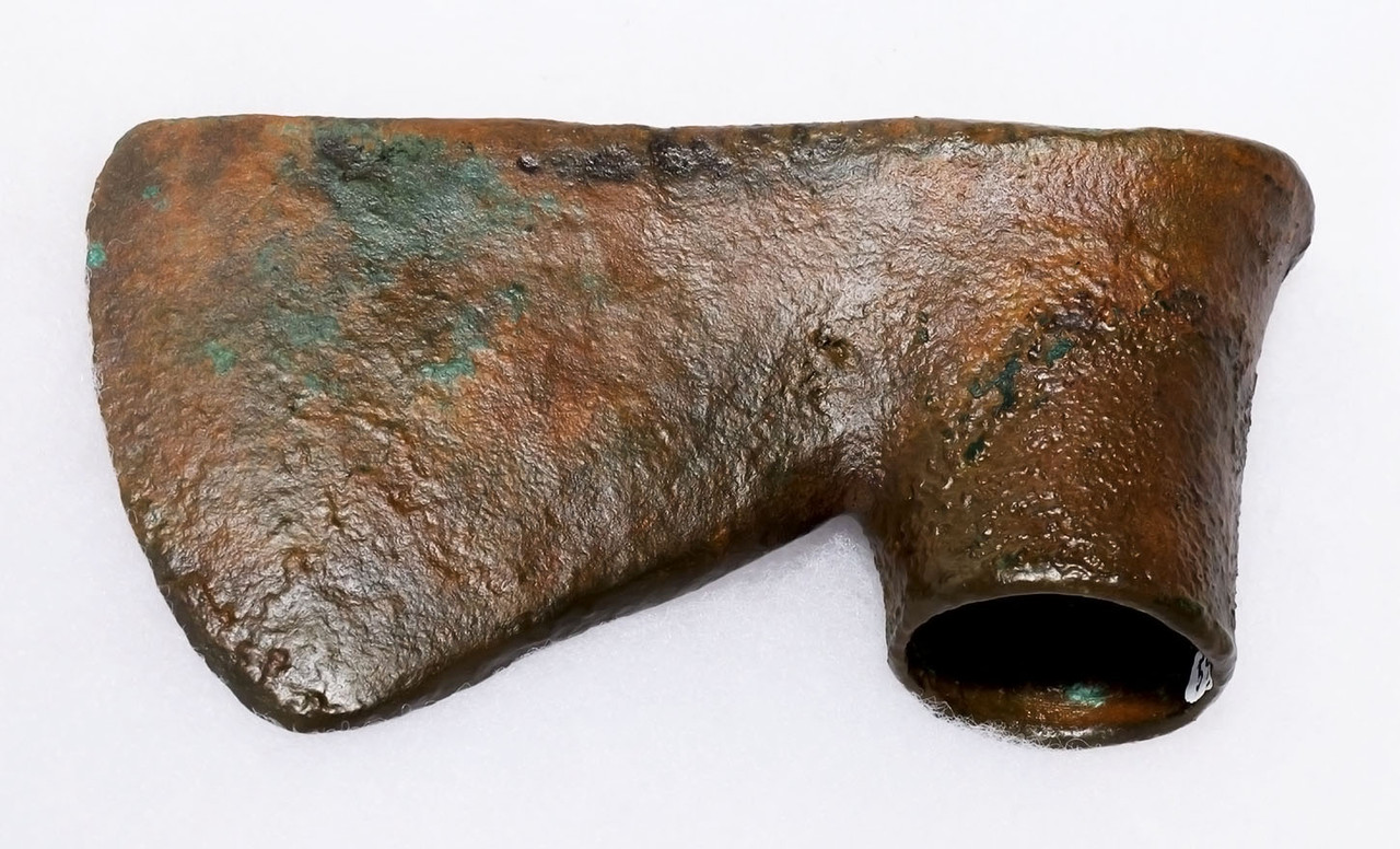 LARGE FUNCTIONAL ANCIENT LURISTAN BRONZE FIGHTING WAR AXE OF THE NEAR EAST  *LUR477