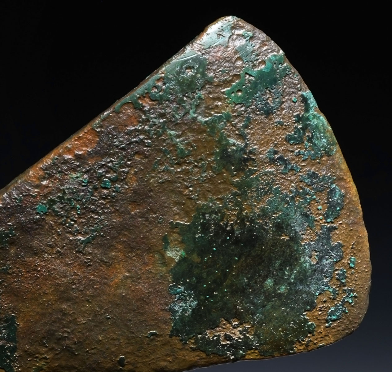 LARGE FUNCTIONAL ANCIENT LURISTAN BRONZE FIGHTING WAR AXE OF THE NEAR EAST  *LUR477