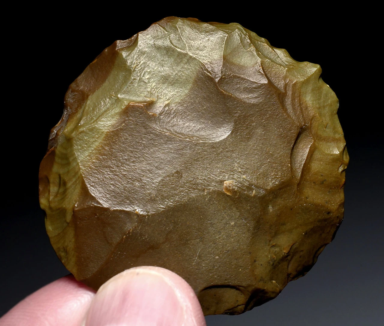 TWO-TONE TENERIAN AFRICAN NEOLITHIC GREEN JASPER DISCOIDAL SCRAPER FROM THE PEOPLE OF THE GREEN SAHARA  *CAP492