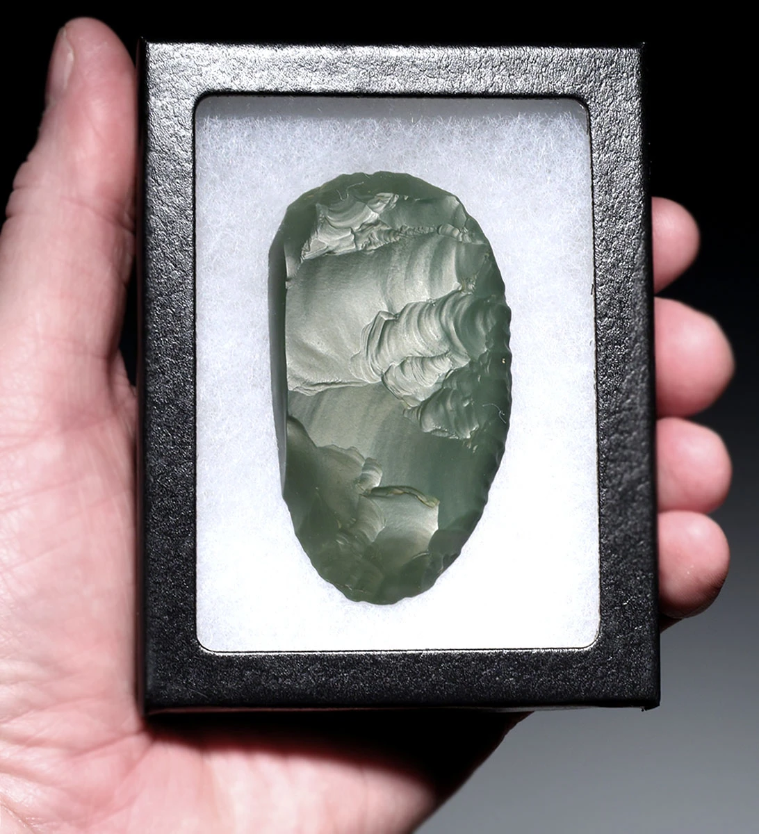 EXCEPTIONAL TENERIAN AFRICAN NEOLITHIC GREEN JASPER OVATE DISCOIDAL SCRAPER FROM THE PEOPLE OF THE GREEN SAHARA  *CAP496