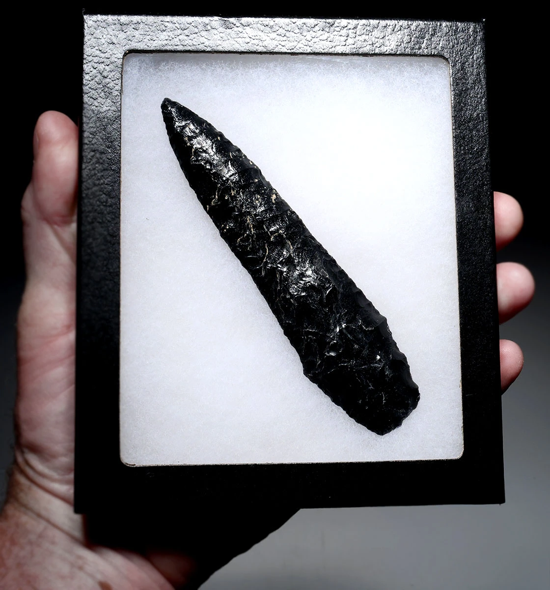 MAYAN PRE-COLUMBIAN  OBSIDIAN PRESTIGE FIGHTING KNIFE DAGGER WITH EXQUISITE FLAKING  *PC720