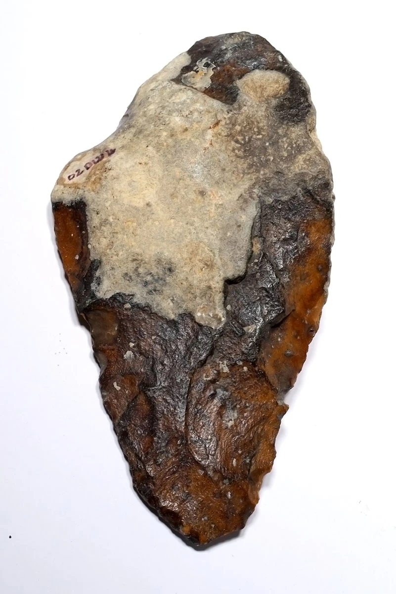 SUPREME RED FLINT ACHEULEAN HAND AXE MADE BY LOWER PALEOLITHIC HOMO ERECTUS FROM COMPIEGNE FRANCE  *ACH501