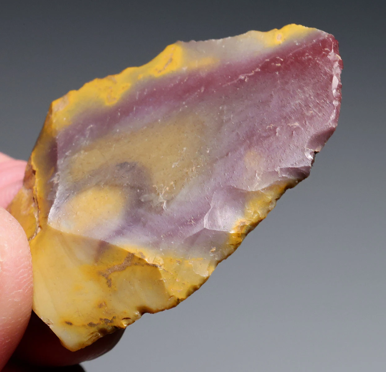BEAUTIFULLY COLORED JASPER NEANDERTHAL SPEARHEAD MOUSTERIAN LEVALLOIS POINT FROM FONTMAURE FRANCE  *M567