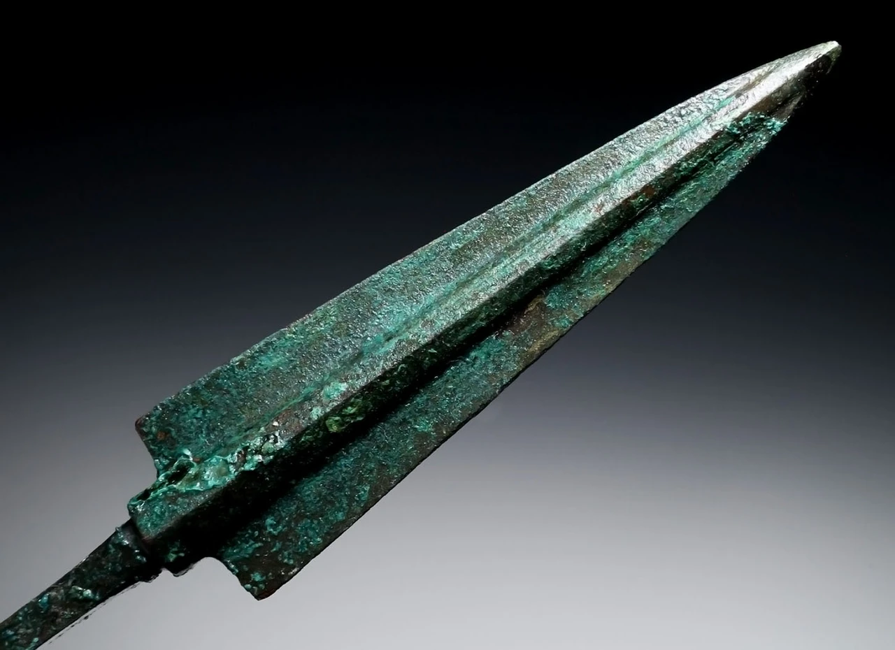 FINEST LURISTAN ANCIENT BRONZE ARMOR-PIERCING JAVELIN SPEARHEAD  *LUR492