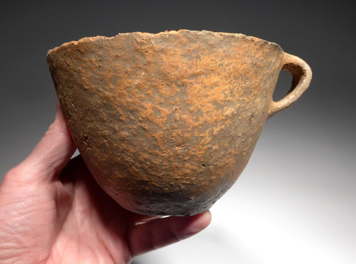 LARGE BRONZE AGE BOWL CUP OF THE EUROPEAN URNFIELD CERAMIC LUSATIAN CULTURE  *URN3 LARGE BRONZE AGE BOWL CUP OF THE EUROPEAN URNFIELD CERAMIC LUSATIAN CULTURE  *URN3