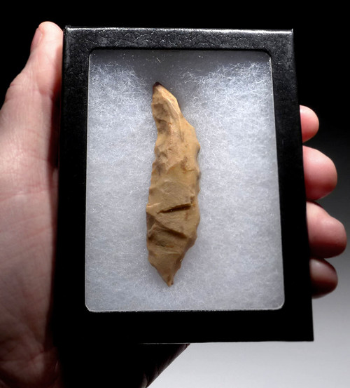 MIDDLE STONE AGE QUARTZITE DOUBLE POINTED BORER AWL FROM LIBYA  *M3560
