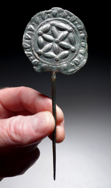 RARE ANCIENT IRANIAN LURISTAN BRONZE DISK-HEADED PIN WITH CHASED FLORAL DESIGNS  *LUR359 RARE ANCIENT IRANIAN LURISTAN BRONZE DISK-HEADED PIN WITH CHASED FLORAL DESIGNS  *LUR359