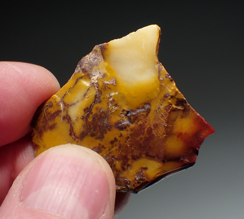 CANDY-COLORED JASPER NEANDERTHAL ART-MAKING MOUSTERIAN BURIN GRAVER FLAKE TOOL FROM FONTMAURE FRANCE  *M515 CANDY-COLORED JASPER NEANDERTHAL ART-MAKING MOUSTERIAN BURIN GRAVER FLAKE TOOL FROM FONTMAURE FRANCE  *M515