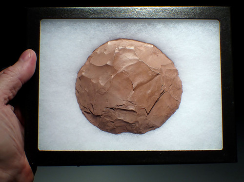 EXTRAORDINARY TENERIAN AFRICAN NEOLITHIC LARGE SALMON RED INDURATED SHALE 'SUN DISK' PRESTIGE DISCOIDAL SCRAPER  *CAP443 EXTRAORDINARY TENERIAN AFRICAN NEOLITHIC LARGE SALMON RED INDURATED SHALE 'SUN DISK' PRESTIGE DISCOIDAL SCRAPER  *CAP443