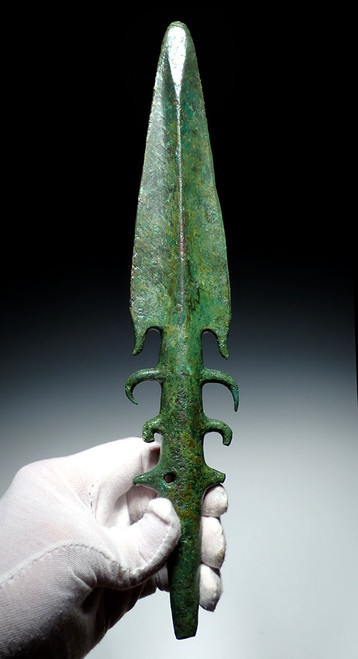 FINEST LARGE ANCIENT COPPER HARPOON SPEARHEAD FROM THE COPPER HOARD GANGETIC CULTURE OF THE LATE HARAPPAN PERIOD  *LUR411