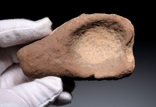 EXTREMELY RARE CAPSIAN AFRICAN NEOLITHIC PECKED STONE OIL FAT LAMP  *CAP468