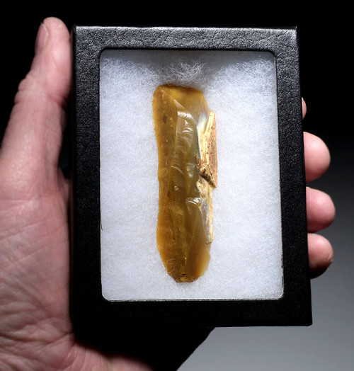 EXCEPTIONAL NEANDERTHAL MOUSTERIAN FLINT NATURALLY BACKED KNIFE FLAKE TOOL FROM FAMOUS MIDDLE PALEOLITHIC SITE IN FRANCE  *M537