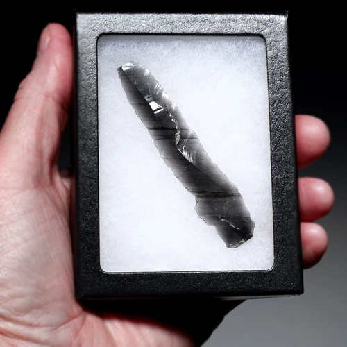UNBROKEN AZTEC PRE-COLUMBIAN OBSIDIAN PRISMATIC BLADE FOR RITUAL BLOOD-LETTING SACRIFICE  *PC684