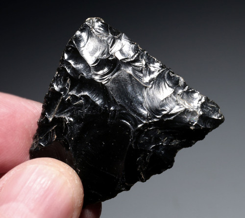 EXTREMELY RARE LARGE NAZCA HEADHUNTER PRE-COLUMBIAN OBSIDIAN ATLATL TRANSVERSE "BLEEDING" ARROWHEAD DART FROM THE MAKERS OF THE MYSTERIOUS NAZCA LINES  *PC690