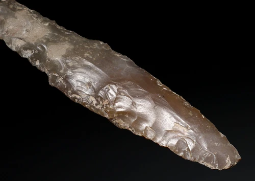 MAYAN PRE-COLUMBIAN BIFACIAL FLAKED CHERT STONE STEMMED SPEARHEAD WITH COMBAT USE WEAR  *PC723