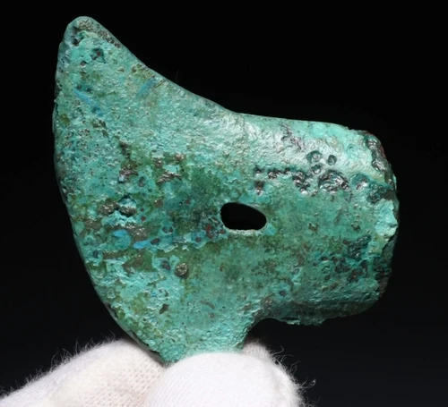 EXCELLENT ANCIENT LAC VIET BRONZE WAR AXE FROM THE SOUTHEAST ASIA DONG SON CULTURE  *SEA51