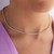 Modelo mostrando Collar de Plata Baño Oro Strawberry - 0035HK3586