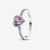 Vista lateral del Anillo Pandora Corazón Elevado Lila en plata de ley y cristal lila - 198421C12