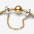 Detalle de la Cadena Pandora de Seguridad Alargada en plata de ley y chapado en oro combinada con charms - 763904C00
