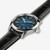 Vista lateral derecha con corona del Khaki Field Murph 38 mm con esfera azul - H70405740