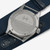 Vista trasera del Reloj Hamilton Khaki Field Quartz 38 mm con caja de acero y correa de tejido azul - H69401940