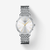 Vista frontal del Reloj Tissot Everytime 34mm con brazalete de acero y esfera blanca - T1432101101101