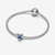 Charm Stitch Corazón Azul de Disney en plata con cristal azul sobre pulsera de malla - 794731C01