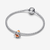 Charm Calabaza Halloween Stitch de Disney en plata de ley y esmalte naranja presentado en una pulsera Moments - 794730C01