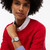 Modelo luciendo el Reloj Tommy Hilfiger de acero inoxidable con bisel geométrico con brazalete de acero y esfera plateada - 1782936