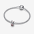 Charm Pandora Reno Stitch de Disney en plata de ley presentado en pulsera Pandora - 795024C01