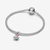Charm Pandora Gnomo Que Brilla en la Oscuridad presentado sobre una pulsera Pandora Moments - 794969C01