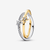 Anillo Pandora Cruzado Estrella Brillante de plata y chapado en oro con circonitas transparentes en vista frontal - 165079C01
