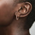 Modelo mostrando Pendientes de aro Corazones de Pandora - 286318CZ