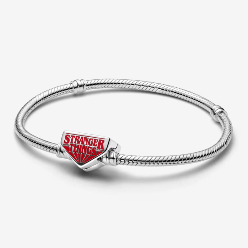 Pulsera Pandora Moments Cadena de Serpiente con Cierre de Stranger Things