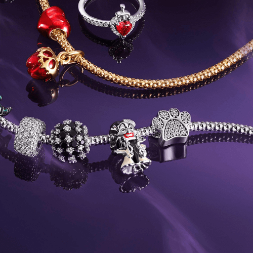 Charm Cruella de Vil Villanos de Disney