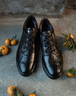 Black Washed Leather Chelseas | TJ COLLECTION