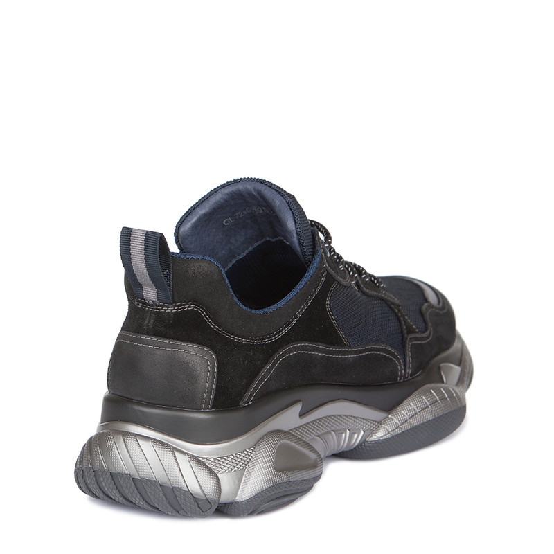 Sneakers with Chunky Sole 