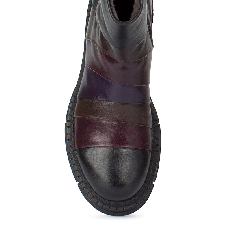 leather and sheepskin boots