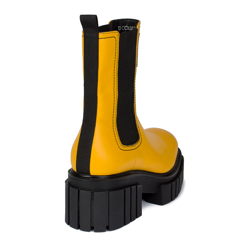 unif yellow boots