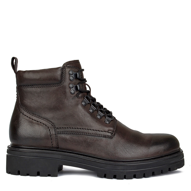 dark brown winter boots