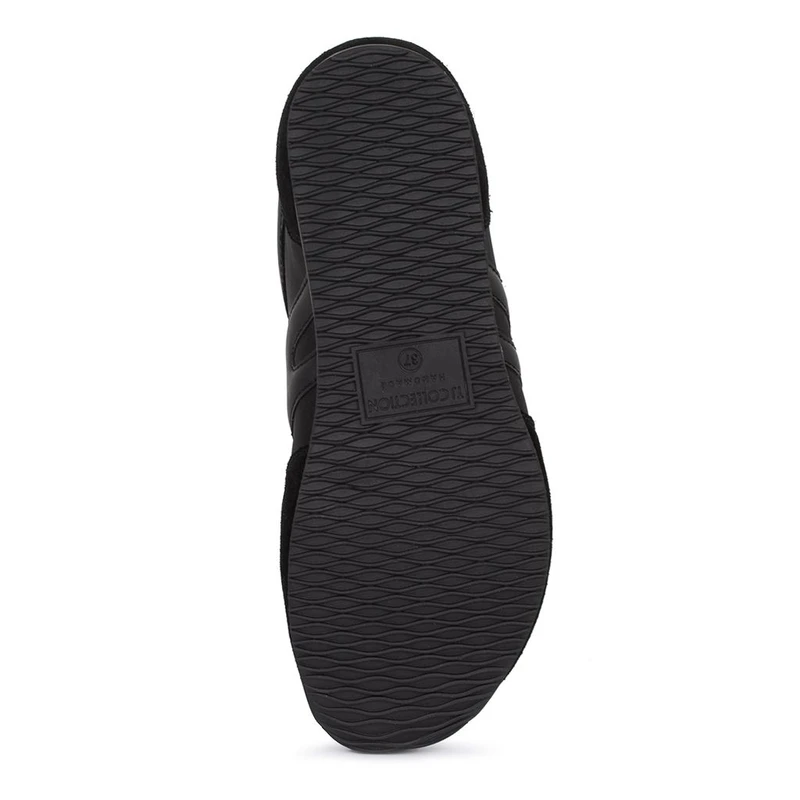 Black Zen Unisex Trainers TL 5210936 BLS