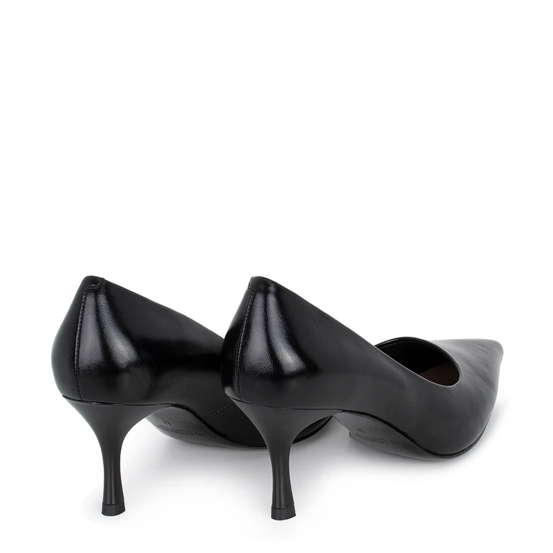Women's Black Leather Pumps GF 5268816 BLK