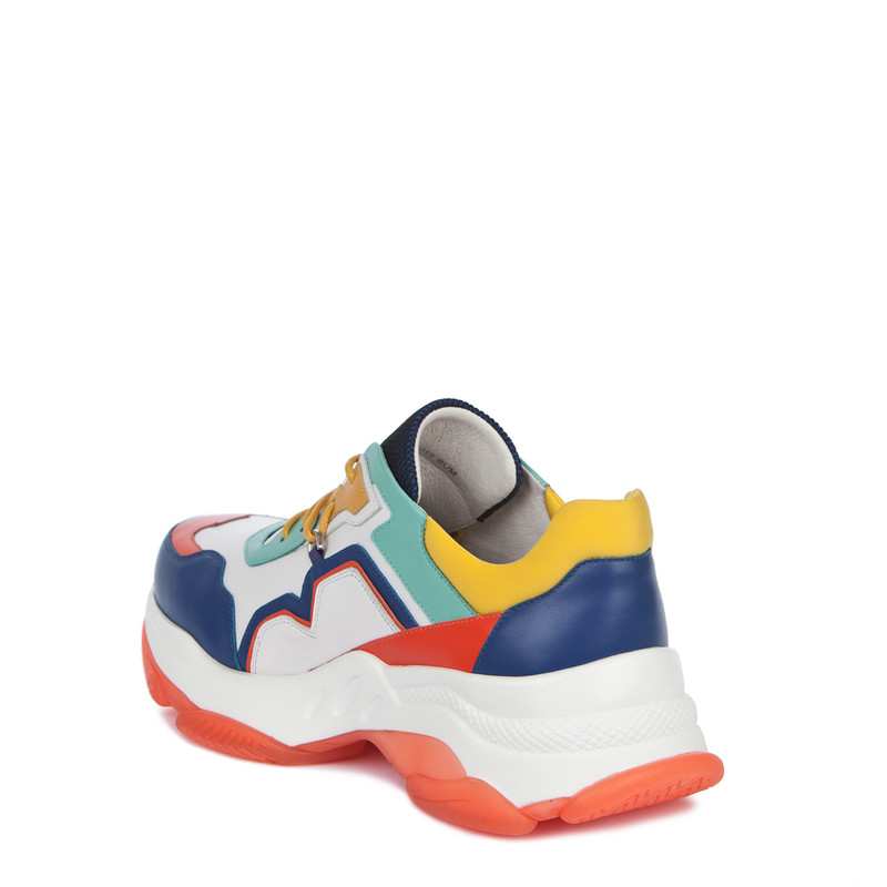 chunky sole flexible trainers