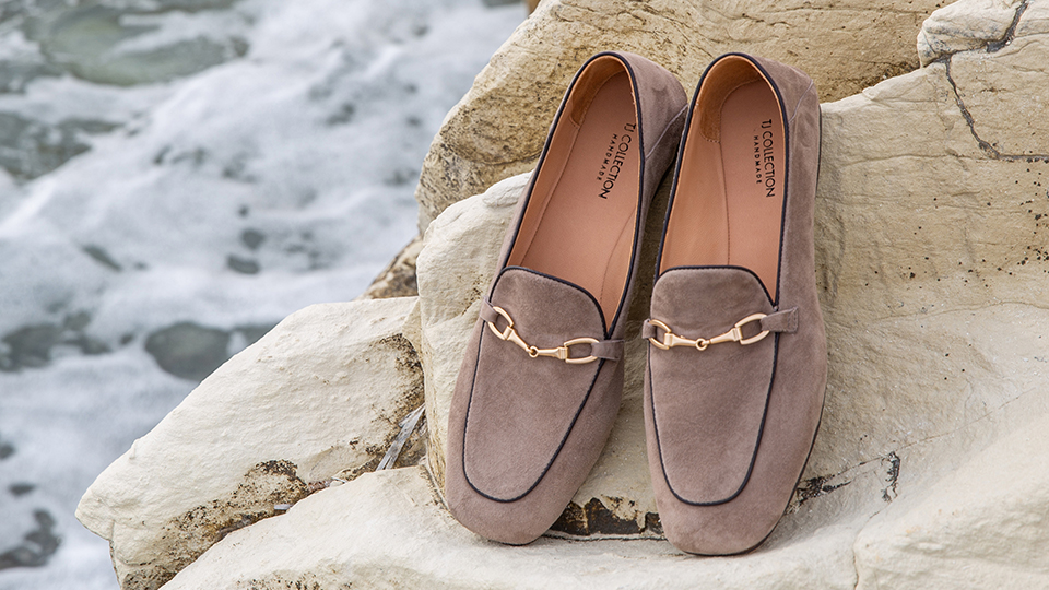 TJ COLLECTION Designer Shoes, Bags & Clothing | Official Online Store