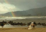 Valentine's Day in Hawaii: Date Ideas & Gift Inspo